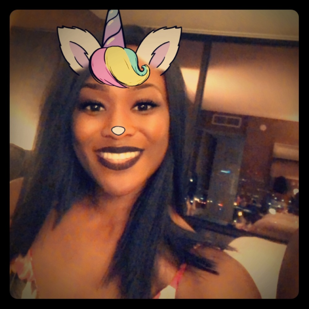 Meet your Posher, Leira